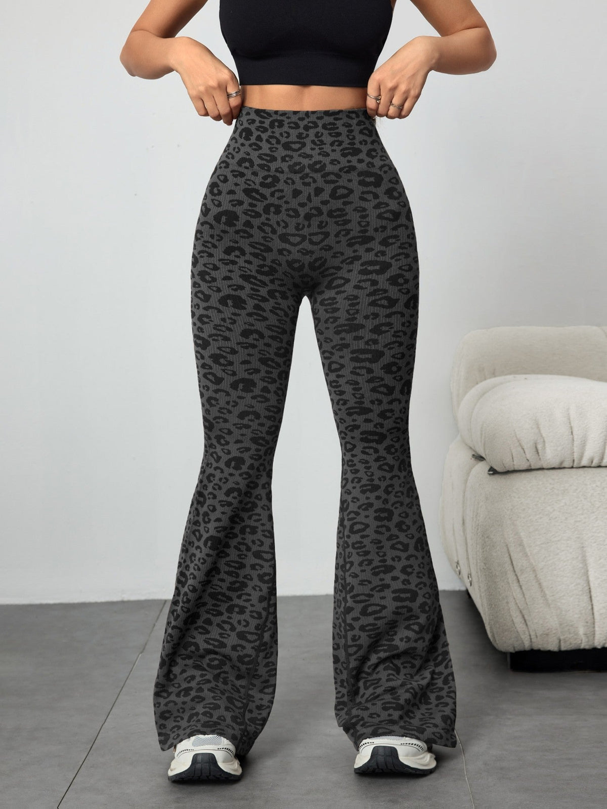 Nila's Leopard Print Wide-Leg Pants