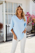 Jadzia™ Easygoing V-Neck Top