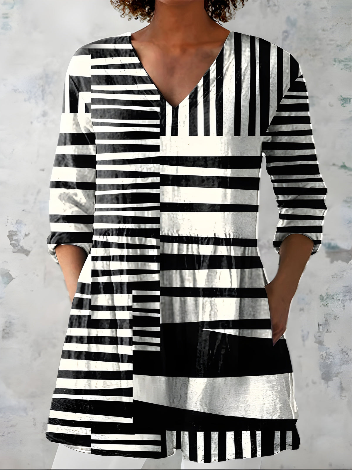 Willow | V-Neck Long Blouse