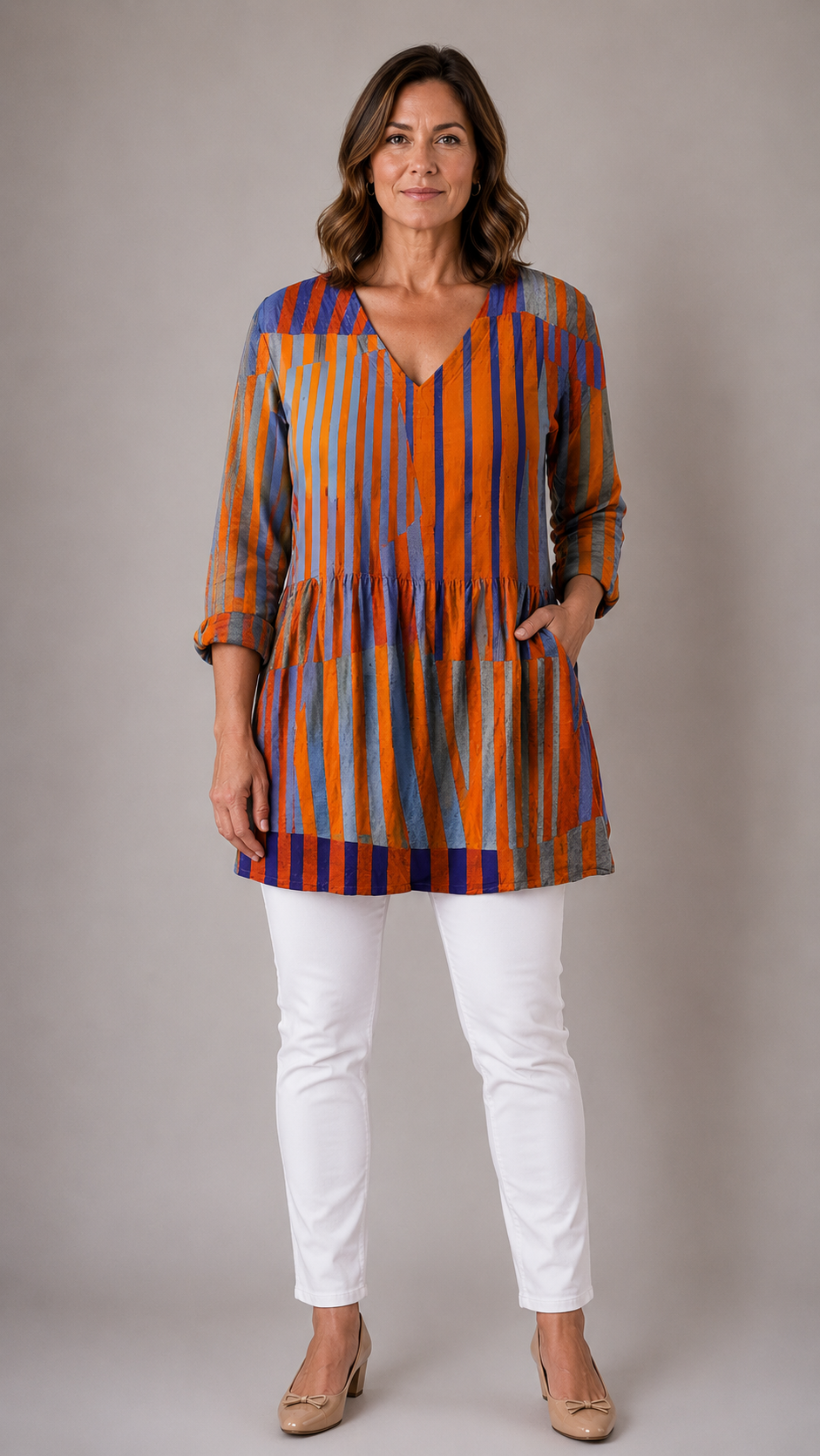 Amaia | V-Neck Long Blouse
