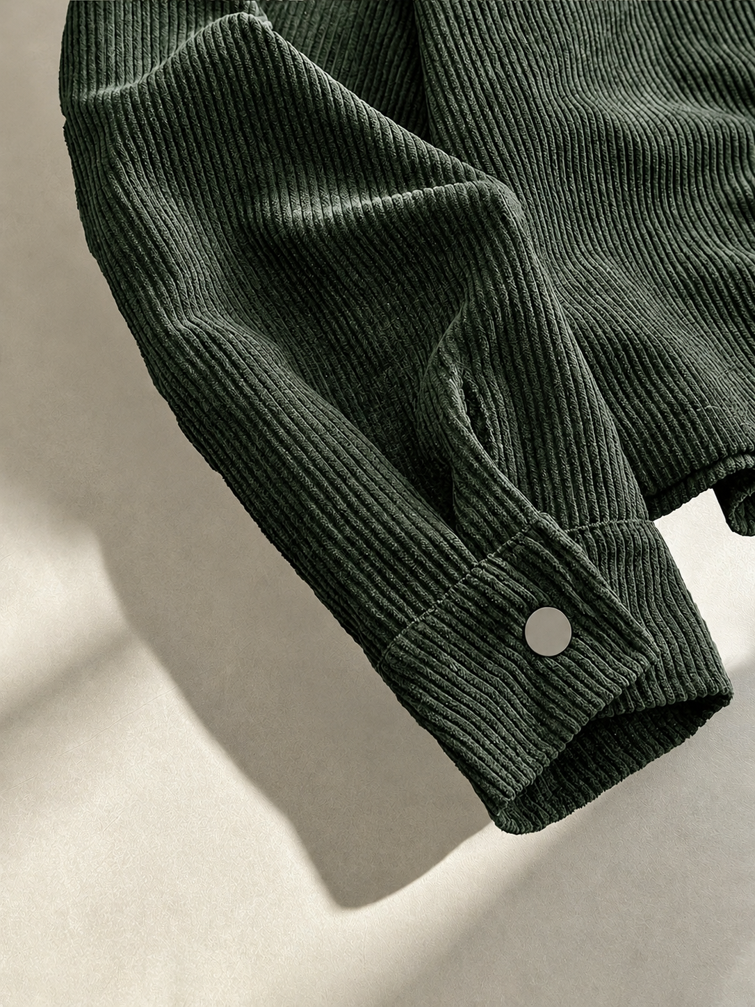 Bram's Corduroy Jacket with Classic Design and Timeless Style