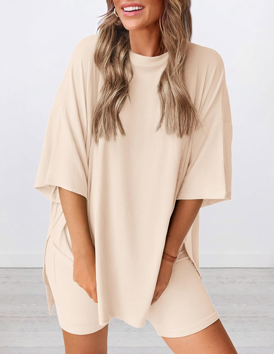 Nina™ Chic Minimalist 2-Piece Lounge Set