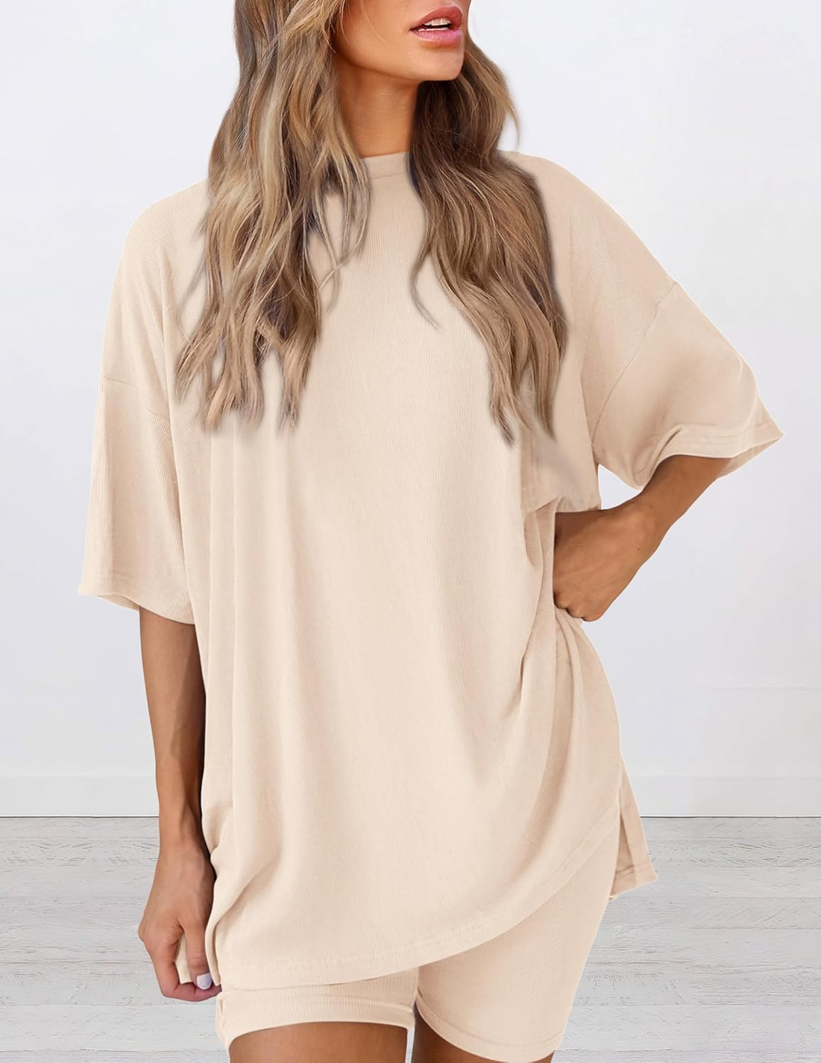 Nina™ Chic Minimalist 2-Piece Lounge Set
