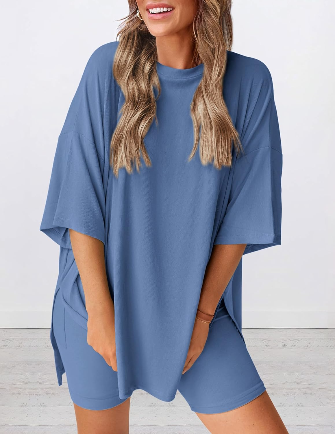 Nina™ Chic Minimalist 2-Piece Lounge Set